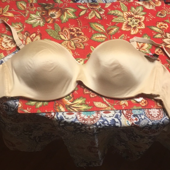 Madenform bra - Picture 1 of 4